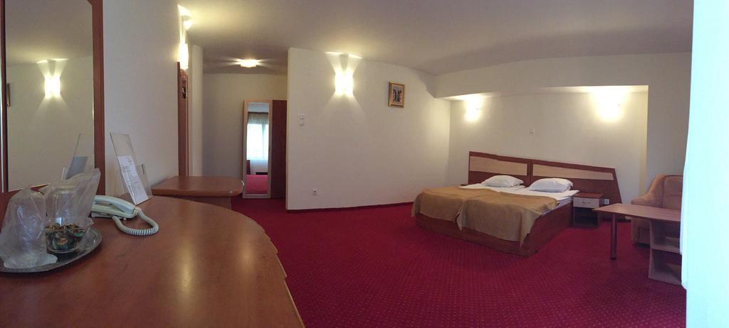 Euro Hotels Gara de Nord  Bucarest Habitación foto